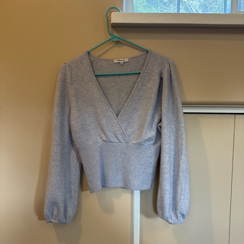 Cropped cashmere sweater